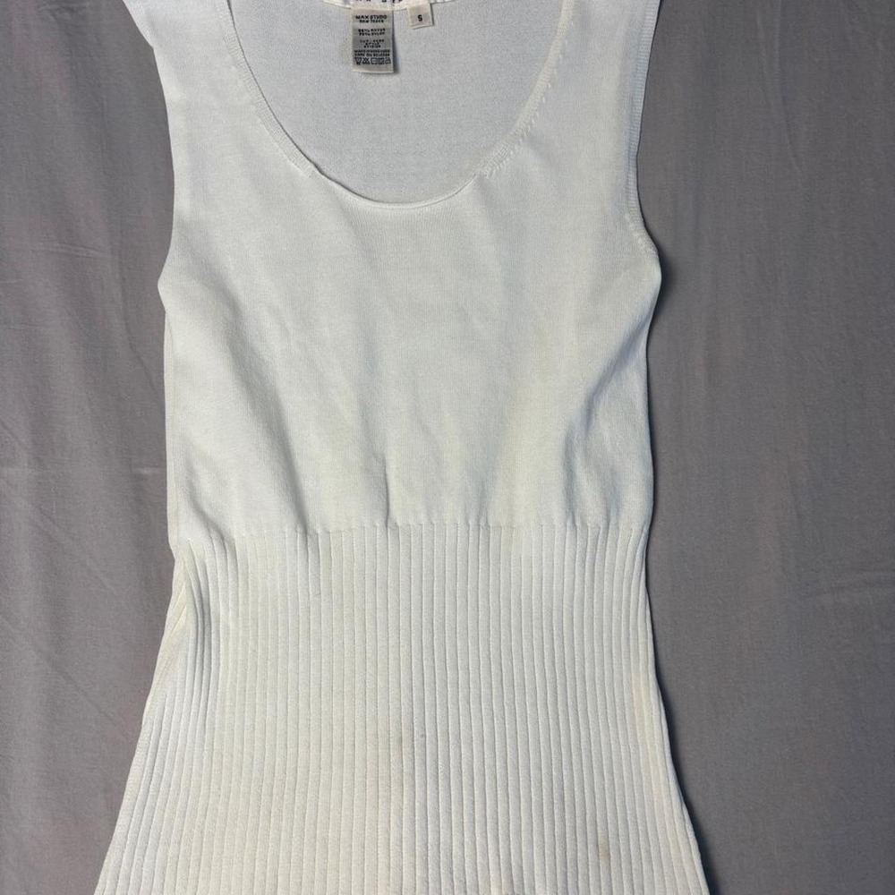 Max Studio white ribbed tank top in size S. Rayon & nylon blend